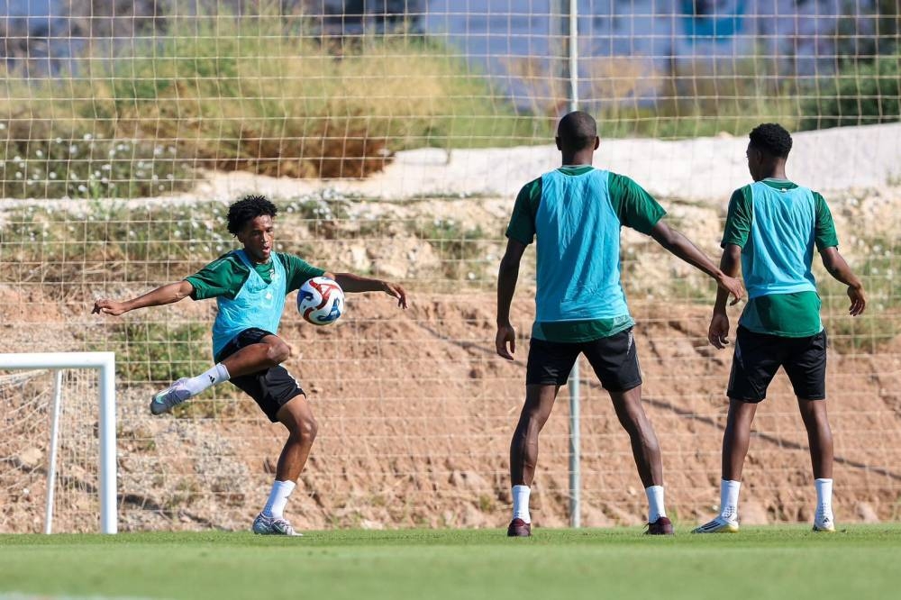 منتخب الأخضر تحت 19 يبدأ استعداداته لبطولة كوتيف بمواجهة ودية أمام تشيلي