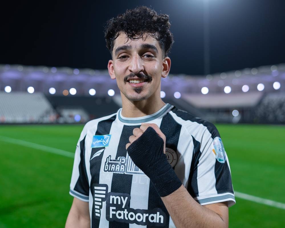 الشراري ينضم لصفوف النصر رسميًا ويدعم الفريق في الموسم الجديد