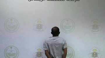 الرياض: القبض على مقيم بسبب محتوى جنسي وتخريب سيارة يثير جدلاً واسعاً