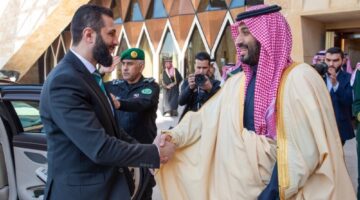 الدبلوماسية السعودية تقود توازن الصراع السوري: دور محوري في رسم مستقبل سوريا