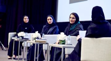 جلسة حوارية لبناء هوية الطفل العربي تناقش تحديات وغرس القيم الحديثة