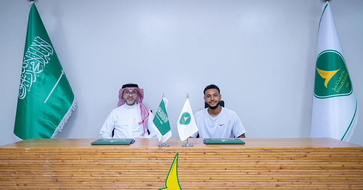 الخليج يتعاقد رسميًا مع النرويجي جوشوا كينغ ويعزز تشكيلته بضم موريس وماجد كنبة